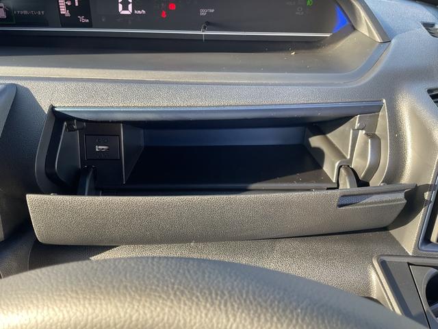 タント カスタムＲＳ　衝突回避支援ブレーキ・両側電動スライドドア（31枚目）