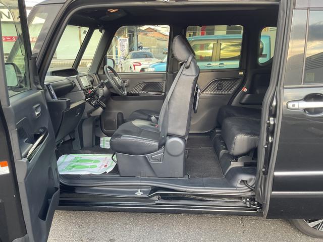 �O��̃h�A�Ƀs���[��������邱�ƂŐ��܂ꂽ��J���̃~���N���I�[�v���h�A��