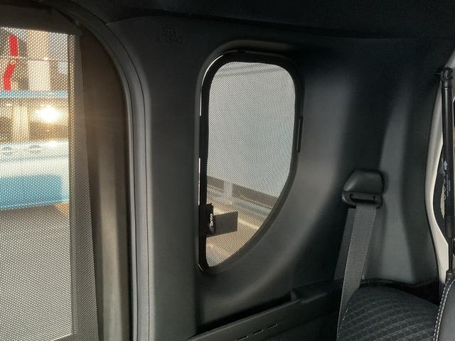 タント カスタムＲＳ　カスタムＲＳ　両側パワースライドドア　キーフリー　衝突回避支援機能（20枚目）