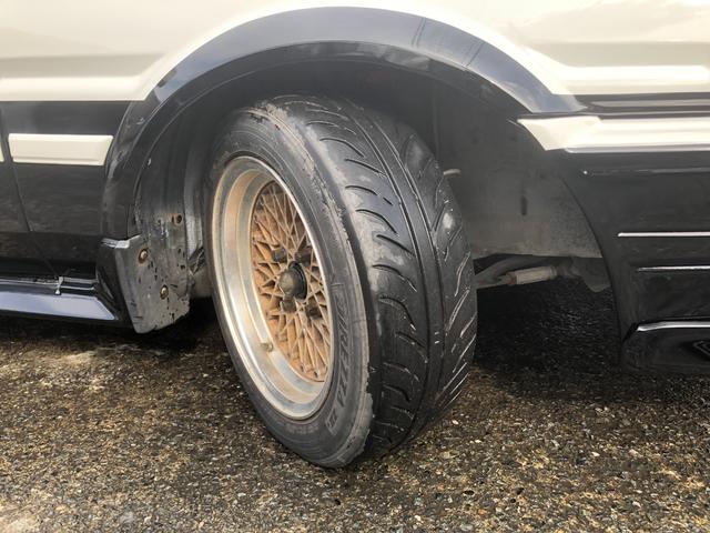 カローラレビン ＧＴ　ＡＰＥＸ　ブリッツ車高調新品　ハイカム　エキマニ　アペックスマフラー　電動ファン　エアコン　パワステ　レカロシート　Ｂｌｕｅｔｏｏｔｈ　ＥＴＣ　外装塗装済（11枚目）