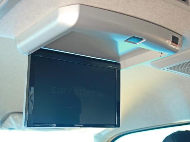 GL ハイエースワゴン FLEXシートアレンジ アレンジAS 10人乗り 車中泊対応フルフラット テーブル 後ろ向き対座可能 床張りフローリング パワスラ付き カロッツェリアSDフルセグナビ 後席モニター(18枚目)