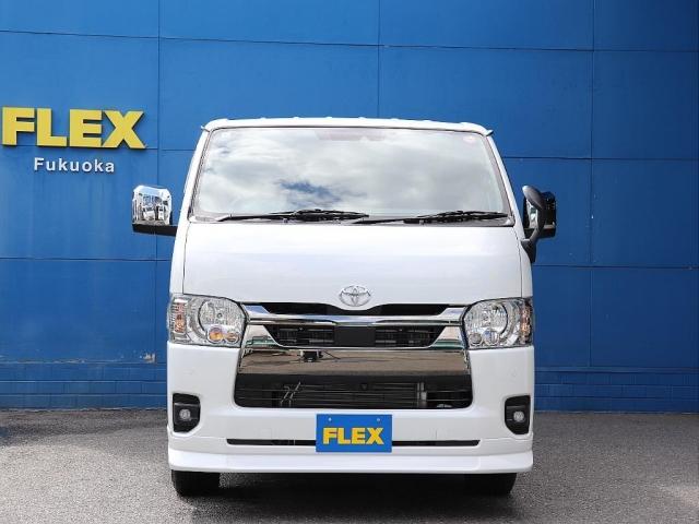ハイエースバン スーパーＧＬ　ダークプライムＩＩ　ディーゼルターボ　ＦＬＥＸカスタム　ホイール＆タイヤ　ＬＥＤテールランプ　スポイラー　小窓付き　パノラミックビューモニター　デジタルインナーミラー　クリアランスソナー　シートカバー　７インチナビ（20枚目）