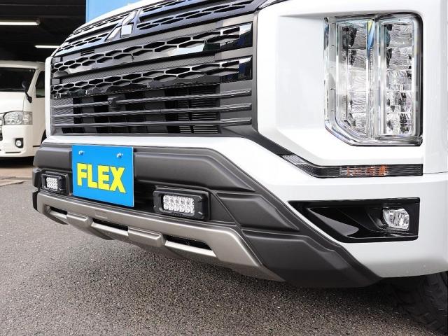 デリカＤ：５ ブラックエディション　試乗車　ＦＬＥＸカスタム　リフトアップ　オフロードスタイル　ＪＡＯＳ　マッドガード　バンパーガード　１６インチアルミ＆ＴＯＹＯオープンカントリー　ＬＥＤテールランプ　リフトアップコイル　アルパインナビ（2枚目）