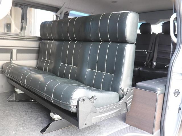 ハイエースワゴン ＧＬ　【アレンジＡＳ】トリプルモニター（12枚目）