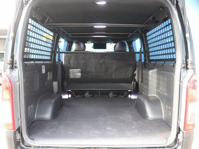 ハイエースバン スーパーGL ダークプライムII 6型DPIIオフロード仕様(3枚目)
