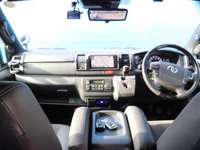 ハイエースバン スーパーGL ダークプライムII 6型DPIIオフロード仕様(5枚目)