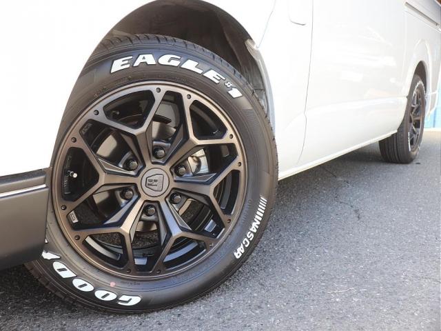 ハイエースバン スーパーＧＬ　ダークプライムＩＩ　高年式ワンオーナー車　ナスカータイヤ　ＡＬＰＩＮＥ１１型ナビ　ＰＶＭナビ連動　エンジンルームカバー　デジタルインナーミラー　バルベロＨＥＸ１７ＡＷ　パノラミックビューモニター　ＥＴＣ（11枚目）