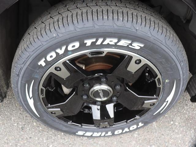 ハイエースバン スーパーＧＬ　ダークプライムＩＩ　７型ＤＰＩＩ２．８ディーゼル　ＴＯＹＯ　Ｈ３０タイヤ　純正７型ナビ　ドライブレコーダー　リアフィルム施工　両側自動ドア　	ＡＣ１００Ｖ電源　ＬＥＤルームランプ　バックカメラ　ＥＴＣ（5枚目）