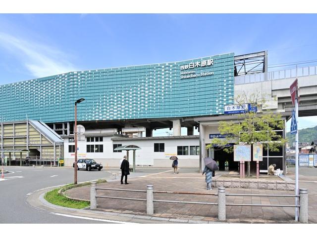 ハイエースバン ＳロングワイドＤＸ　ＧＬパッケージ　ベッドキット設置で車中泊にも大活躍　ドアミラーボディ同色塗装　ＬＥＤテールランプ　インテック　運転席ＢＲＩＤＥシート　ＦＬＥＸオリジナルシートカバー　運転席ＦＬＥＸアームレスト（37枚目）