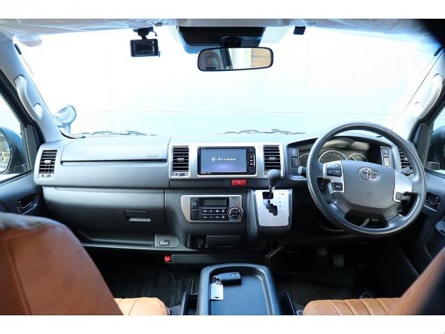 ハイエースバン ロングスーパーＧＬ　Ｒｅｎｏｃａ　ＣｏａｓｔＬｉｎｅｓアッシュカーキＮＥＷペイント　高出力ディーゼルターボ！お仕事用に活用可能！　Ｄｅｌｆ０３　１７インチＡＷ　７インチ純正ナビ　ＥＴＣ　ＡＣ１００Ｖ電源　自動防眩ミラー（2枚目）