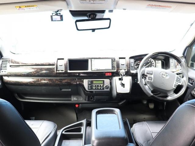 �R�b�N�s�b�g����́A�}�z�K�j�[���C���p�l�A�R���r�n���h���A�V�t�g�m�u�ō����������o�I