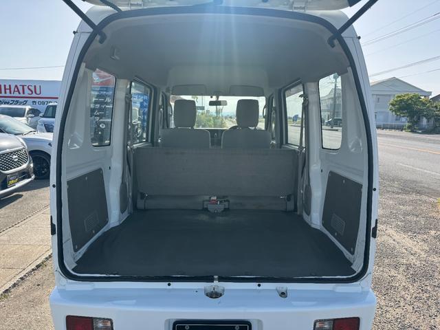スクラム ＰＡ　オートマ車　エアコン　パワーステアリング　両側スライドドア　運転席・助手席エアバック（15枚目）
