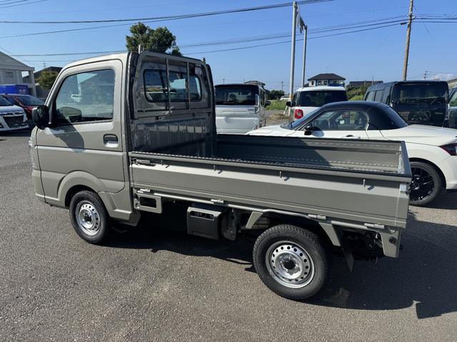 キャリイトラック ＫＣエアコン・パワステ農繁仕様　・４ＷＤ・届出済未使用車・作業灯・ＬＥＤヘッドライト・オートマ車・キーレスエントリー・パワーウィンドウ・エアコン・パワーステアリング（12枚目）