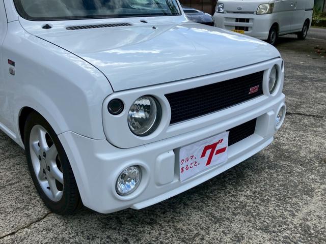 アルトラパン ＳＳ　５速ＭＴ　ターボ　１４インチＡＷ　ｍｏｍｏステアリング　社外ＣＤ　タコメーター　プライバシーガラス　フォグランプ　Ｗエアバッグ　ＡＢＳ　取扱説明書（4枚目）