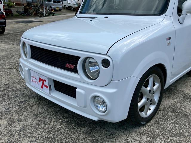 アルトラパン ＳＳ　５速ＭＴ　ターボ　１４インチＡＷ　ｍｏｍｏステアリング　社外ＣＤ　タコメーター　プライバシーガラス　フォグランプ　Ｗエアバッグ　ＡＢＳ　取扱説明書（5枚目）