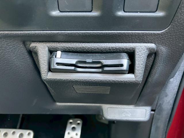 フォレスター Ｓ－リミテッド　メモリーナビ　フルセグＴＶ　バックモニター　ＬＥＤヘッドライト　クルーズコントロール　スマートキー　プッシュスタート　パドルシフト　パワーシート　ＥＴＣ　純正アルミ　シートヒーター　プライバシーガラス（41枚目）