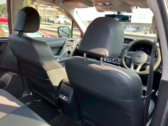 フォレスター Ｓ－リミテッド　メモリーナビ　フルセグＴＶ　バックモニター　ＬＥＤヘッドライト　クルーズコントロール　スマートキー　プッシュスタート　パドルシフト　パワーシート　ＥＴＣ　純正アルミ　シートヒーター　プライバシーガラス（50枚目）