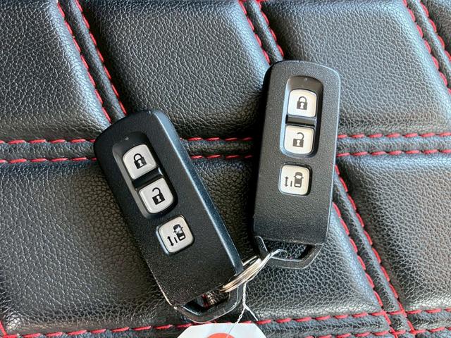 Ｎ－ＢＯＸカスタム Ｇ・Ｌパッケージ　メモリーナビ　ＴＶ　バックモニター　パワースライドドア　スマートキー　プッシュスタート　革調シートカバー　ＨＩＤヘッドライト　フォグランプ　セキュリティアラーム　プライバシーガラス　ウインカーミラー（40枚目）