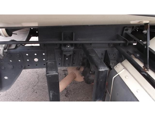 キャンター 　３ｔモリタバキュームカー　糞尿車・衛生車（17枚目）
