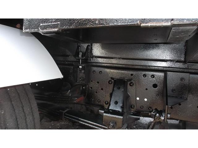 エルフトラック 　極東開発　プレスパッカー車　連続積込　バックカメラ　ワイドボディ　６．５ｍ３　インタークーラーターボ　スス焼き無し　６速ミッション　パワーウィンドウ　エアコン　パワーステアリング　エアバック（33枚目）