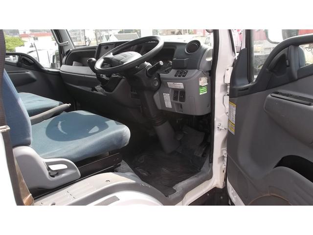 キャンター 　３．７ｔモリタバキュームカー　糞尿車　衛生車　バックモニター　５速（4枚目）