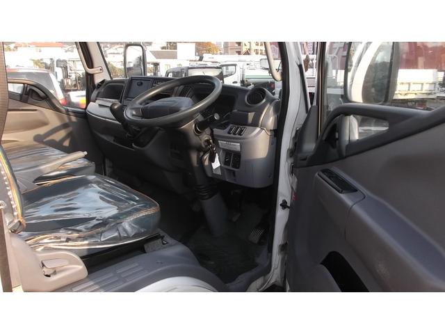 キャンター 　２．９ｔモリタエコノスバキュームカー・糞尿車・衛生車・標準ドディ・５速・インタークーラーターボ（4枚目）