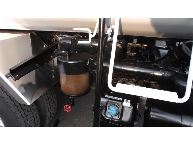 キャンター 　２．９ｔモリタエコノスバキュームカー・糞尿車・衛生車・標準ドディ・５速・インタークーラーターボ（26枚目）