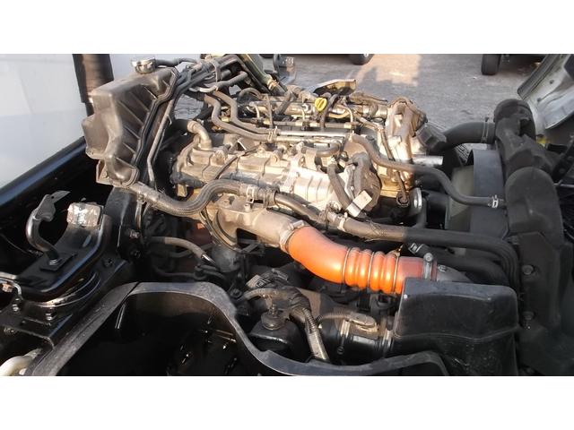 キャンター 　２．９ｔモリタエコノスバキュームカー・糞尿車・衛生車・標準ドディ・５速・インタークーラーターボ（29枚目）