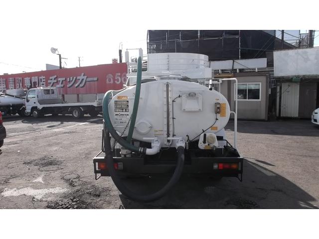 キャンター 　３ｔモリタエコノスバキュームカー　糞尿車　衛生車　標準ボディ　５速車　インタークーラーターボ　最大積載量３０００ｋｇ（9枚目）