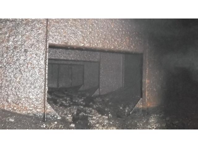 キャンター 　３ｔモリタエコノスバキュームカー　糞尿車　衛生車　標準ボディ　５速車　インタークーラーターボ　最大積載量３０００ｋｇ（25枚目）