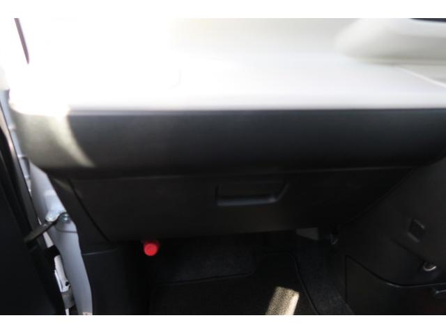 ムーヴキャンバス ストライプスＸ　ＥＴＣ　スマートキー　プッシュスタート　両側電動スライドドア　アイドリングストップ　ＣＤ　オートエアコン　パーキングサポート（18枚目）