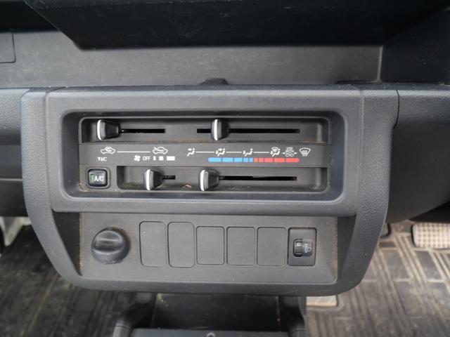 ハイゼットトラック スタンダード　エアコン　パワーステアリング　Ｗエアバッグ　三方開　荷台ガード　荷台マット　ラジオ（21枚目）