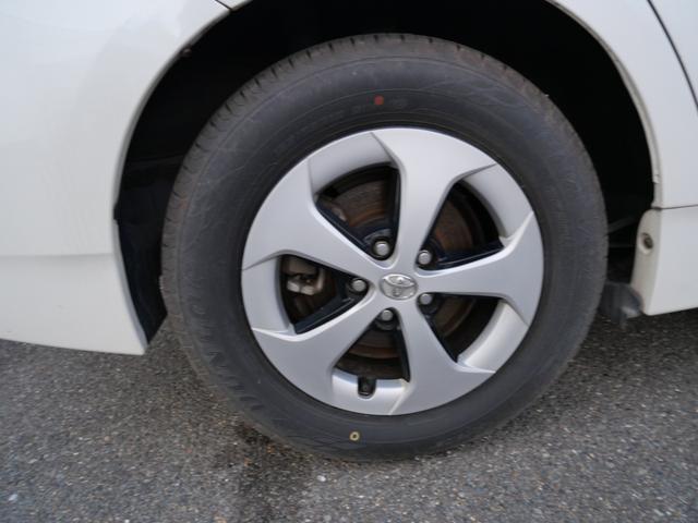 プリウス S スマートキー プッシュスタート ナビ バックモニター TV ドライブレコーダー ETC オートエアコン パワーステアリング(9枚目)