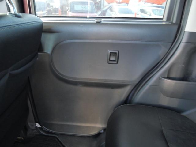 タント カスタムＸ　トップエディションＳＡＩＩ　両側電動スライドドア　スマートキー　プッシュスタート　ＥＴＣ　ナビ　フルセグ　バックモニター　オートエアコン　パワーステアリング（15枚目）