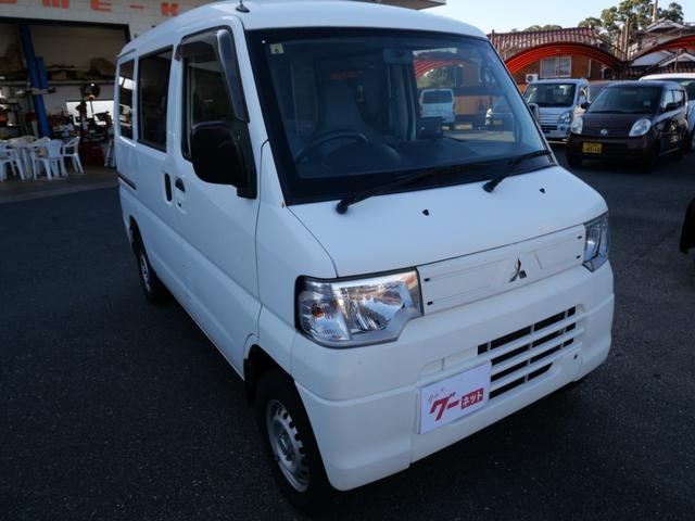 ミニキャブ・ミーブ CD 16.0kwh 4シーター ポータブルナビ キーレスエントリー ライトレベル調節 CD MD エアコン パワーステアリング パワーウィンドウ Wエアバッグ(4枚目)