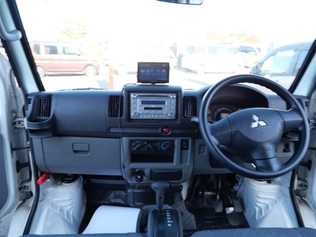 ミニキャブ・ミーブ CD 16.0kwh 4シーター ポータブルナビ キーレスエントリー ライトレベル調節 CD MD エアコン パワーステアリング パワーウィンドウ Wエアバッグ(8枚目)