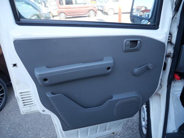 ミニキャブ・ミーブ CD 16.0kwh 4シーター ポータブルナビ キーレスエントリー ライトレベル調節 CD MD エアコン パワーステアリング パワーウィンドウ Wエアバッグ(14枚目)