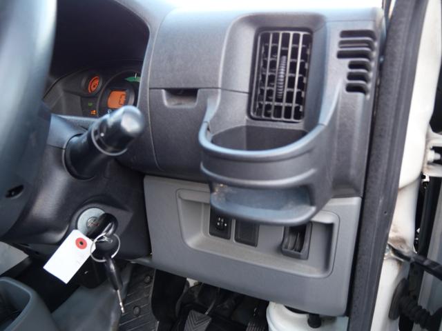 ミニキャブ・ミーブ CD 16.0kwh 4シーター ポータブルナビ キーレスエントリー ライトレベル調節 CD MD エアコン パワーステアリング パワーウィンドウ Wエアバッグ(24枚目)