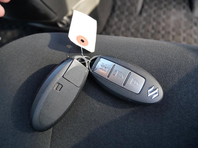 ランディ ２．０Ｓ　左側電動スライドドア　ナビ　ＴＶ　バックモニター　ＥＴＣ　スマートキー　プッシュスタート　パワーウィンドウ　パワーステアリング（32枚目）