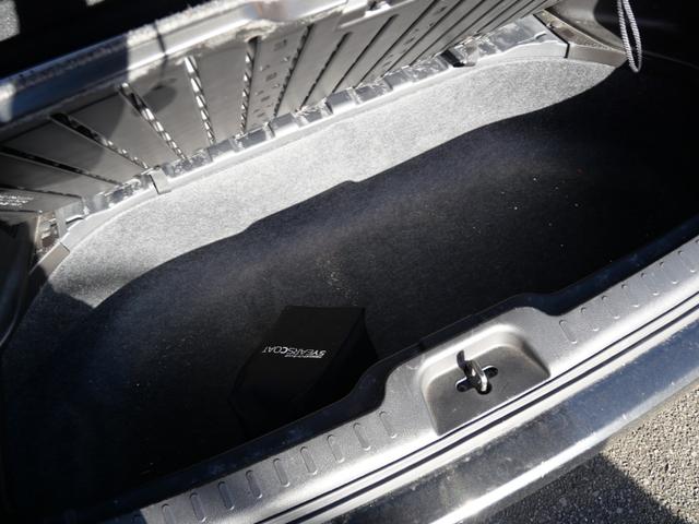 セレナ ハイウェイスター　Ｖセレクション＋セーフティ　ＳＨＶ　両側電動スライドドア　ＥＴＣ　オートエアコン　ナビ　バックモニター　フルセグ　インテリジェントキー　プッシュスタート　パワーステアリング（25枚目）