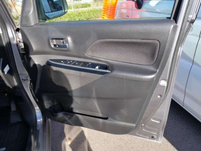 デイズルークス ハイウェイスター　Ｘ　ナビ　フルセグ　左側電動スライドドア　ミラー内蔵アラウンドビューモニター　トラクションコントロール　ブレーキサポート　インテリジェントキー　プッシュスタート（12枚目）