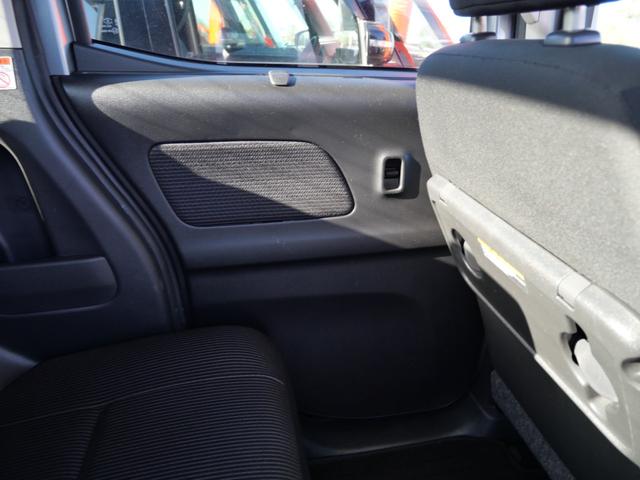 デイズルークス ハイウェイスター　Ｘ　ナビ　フルセグ　左側電動スライドドア　ミラー内蔵アラウンドビューモニター　トラクションコントロール　ブレーキサポート　インテリジェントキー　プッシュスタート（13枚目）