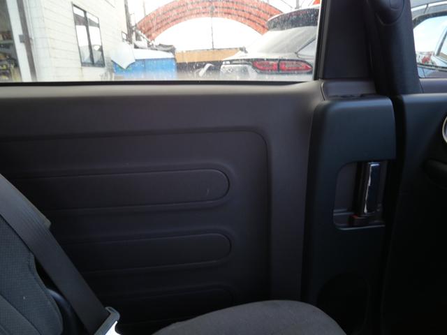 スペイド Ｆ　クイーン　ナビ　フルセグ　バックモニター　左側電動スライドドア　ＥＴＣ　スマートキー　プッシュスタート　アイドリングストップ　トラクションコントロール（13枚目）