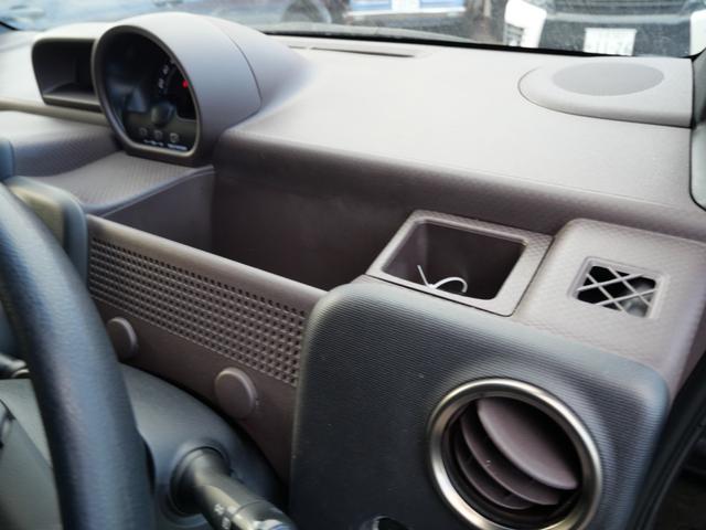 スペイド Ｆ　クイーン　ナビ　フルセグ　バックモニター　左側電動スライドドア　ＥＴＣ　スマートキー　プッシュスタート　アイドリングストップ　トラクションコントロール（19枚目）