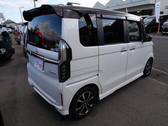 Ｎ－ＢＯＸカスタム Ｇ・Ｌホンダセンシング　左側電動スライドドア　スマートキー　プッシュスタート　ナビ　フルセグ　バックモニター　トラクションコントロール　オートエアコン　ＥＴＣ（5枚目）