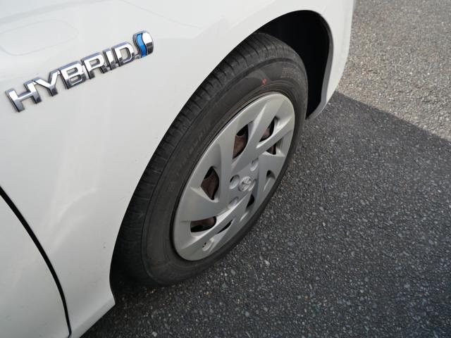 アクア Ｓ　キーレスエントリー　ナビ　フルセグ　バックモニター　ＥＴＣ　オートエアコン　電動格納ミラー　パワーステアリング　パワーウィンドウ（10枚目）