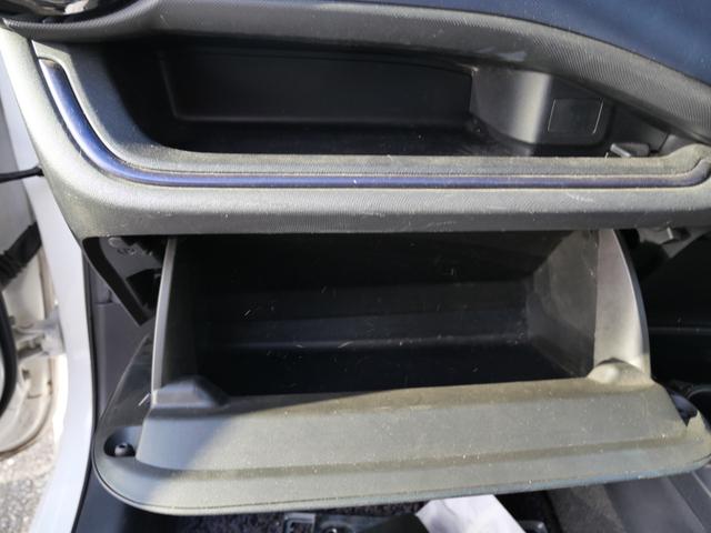 アクア Ｓ　キーレスエントリー　ナビ　フルセグ　バックモニター　ＥＴＣ　オートエアコン　電動格納ミラー　パワーステアリング　パワーウィンドウ（20枚目）