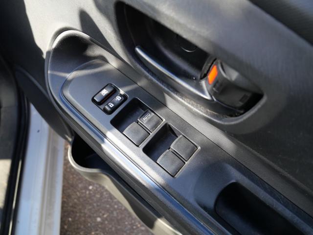 アクア Ｓ　キーレスエントリー　ナビ　フルセグ　バックモニター　ＥＴＣ　オートエアコン　電動格納ミラー　パワーステアリング　パワーウィンドウ（24枚目）