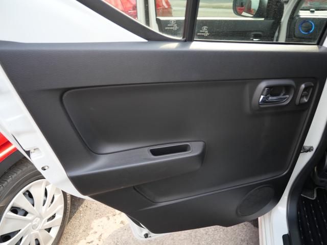 アルトワークス ベースグレード　ナビ　フルセグ　ＥＴＣ　オートエアコン　トラクションコントロール　社外１５インチアルミホイール　スマートキー　プッシュスタート（15枚目）