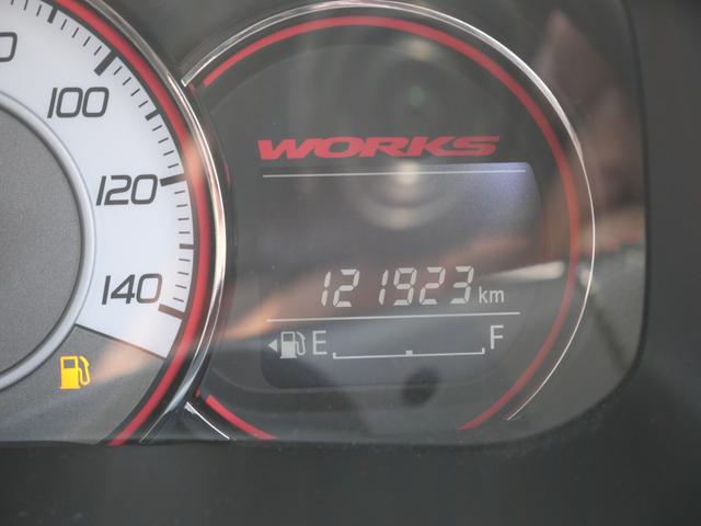 アルトワークス ベースグレード　ナビ　フルセグ　ＥＴＣ　オートエアコン　トラクションコントロール　社外１５インチアルミホイール　スマートキー　プッシュスタート（27枚目）